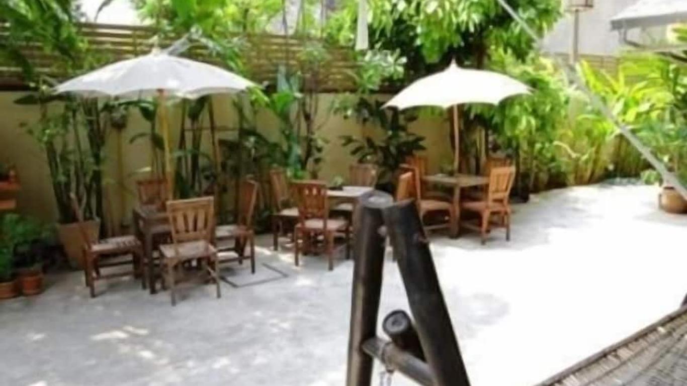 Thapae Boutique House