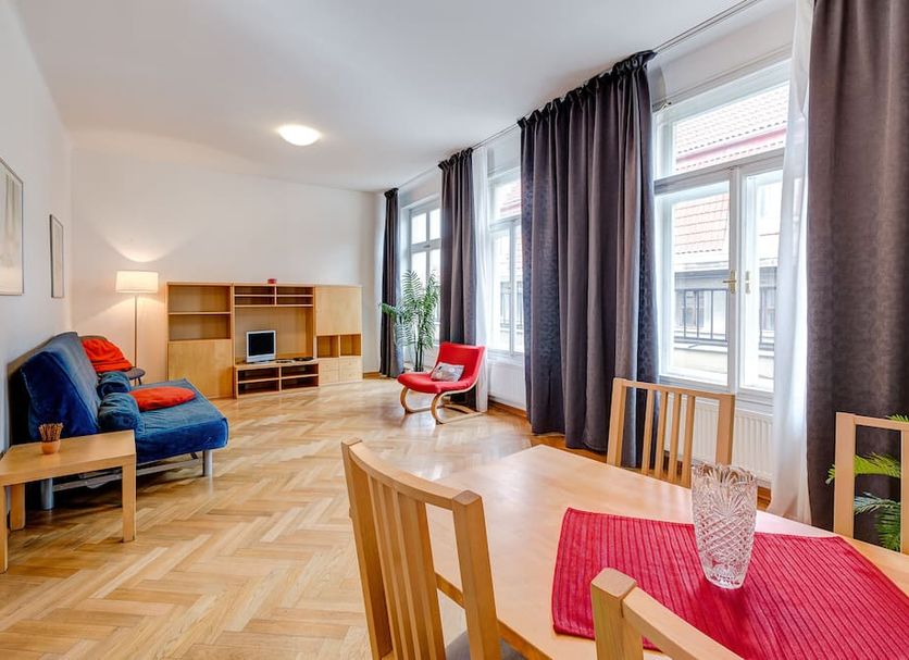 Ruokailuhuone Valokuva