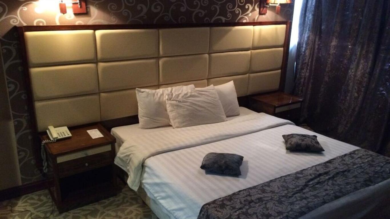 Imperial Suites Hotel