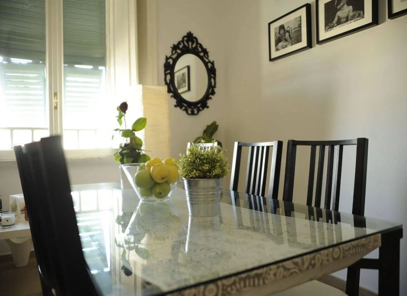 Ruokailuhuone Valokuva