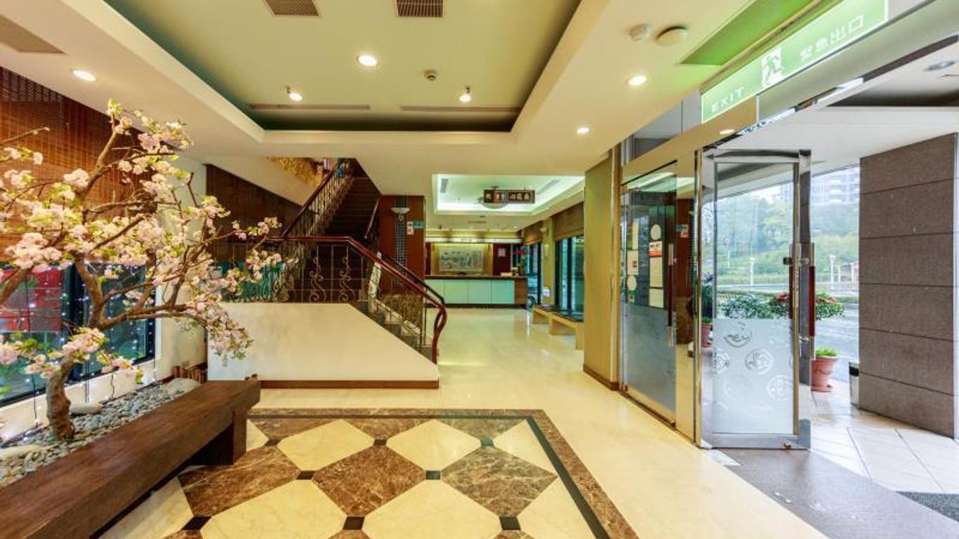 Sun Spring Resort