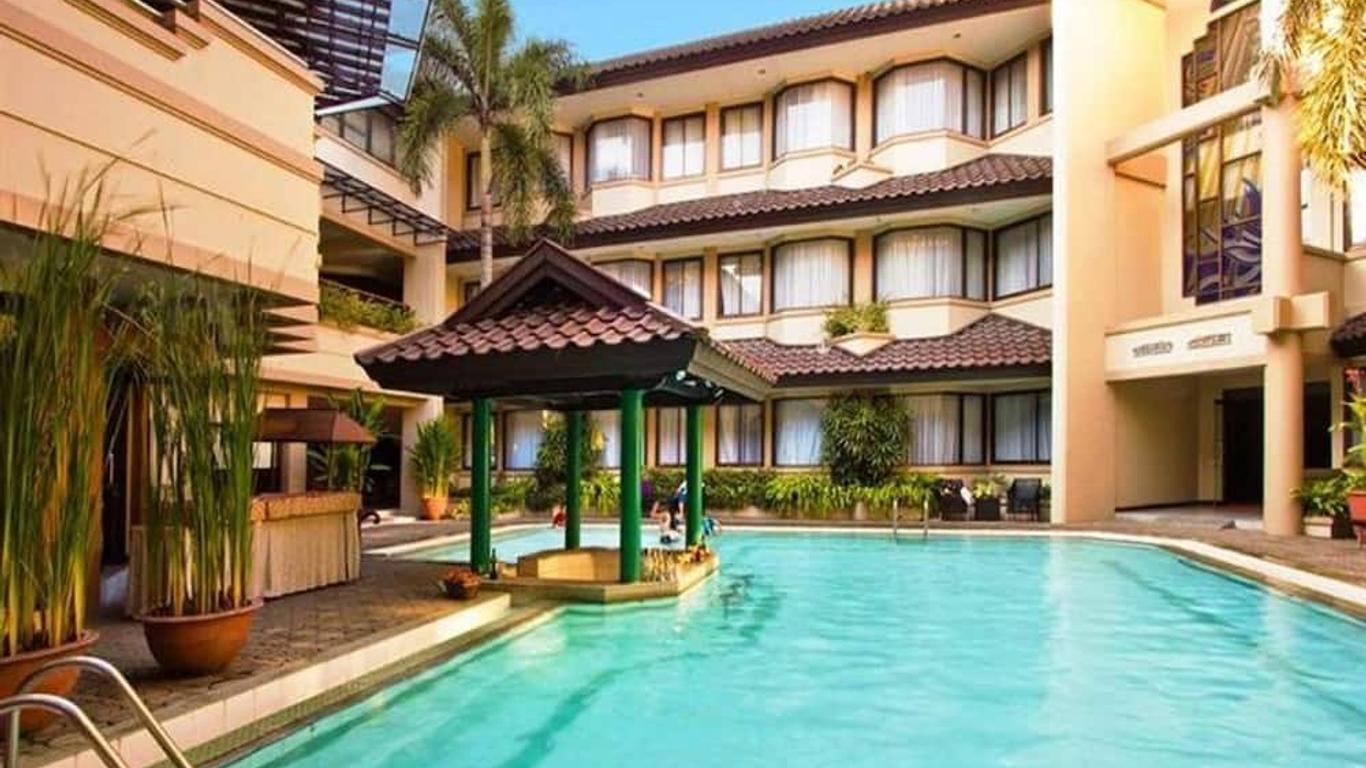 Bentani Hotel & Residence