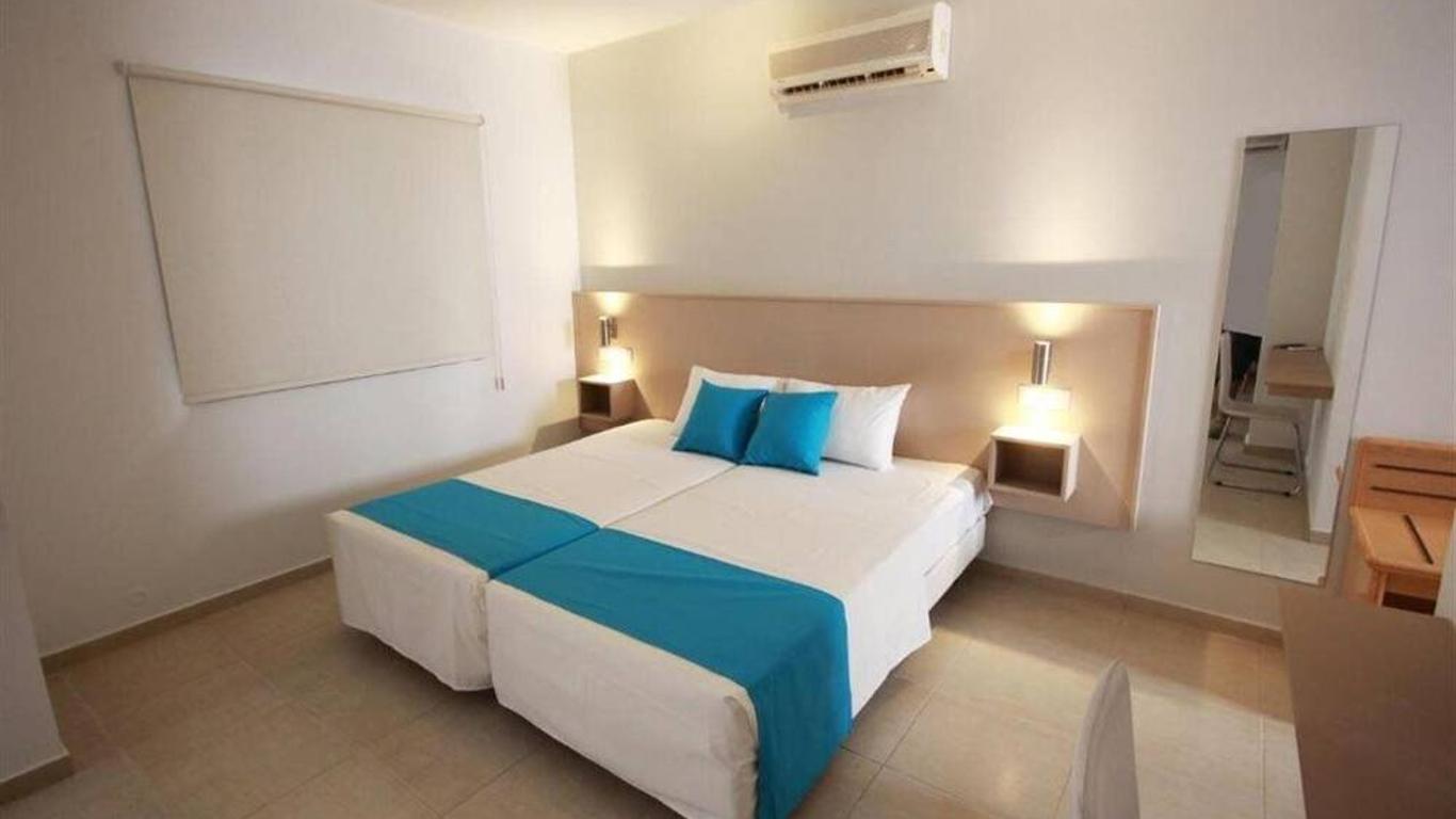 Sea Cleonapa Hotel