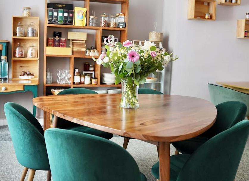 Ruokailuhuone Valokuva