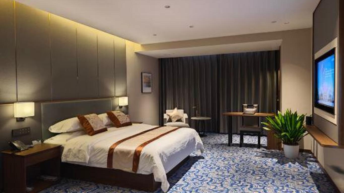 Yinhe Hotel