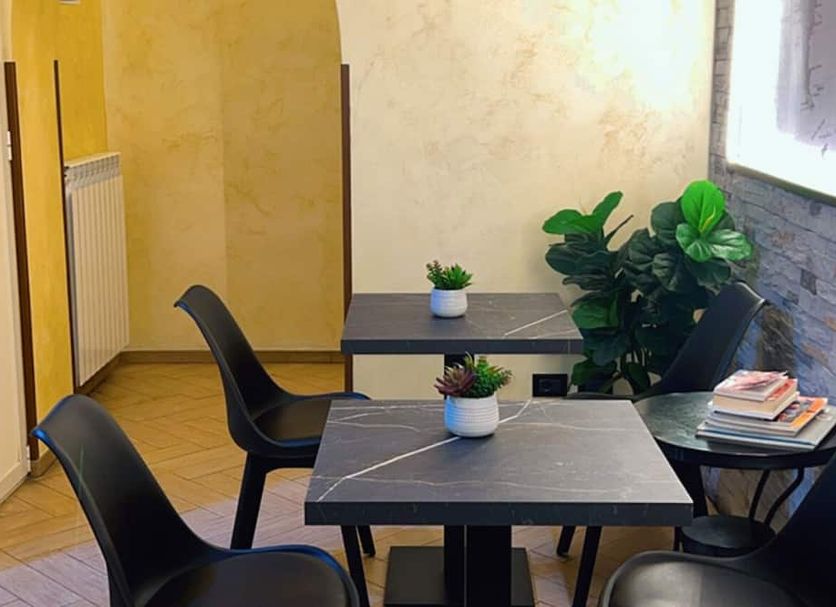 Ruokailuhuone Valokuva