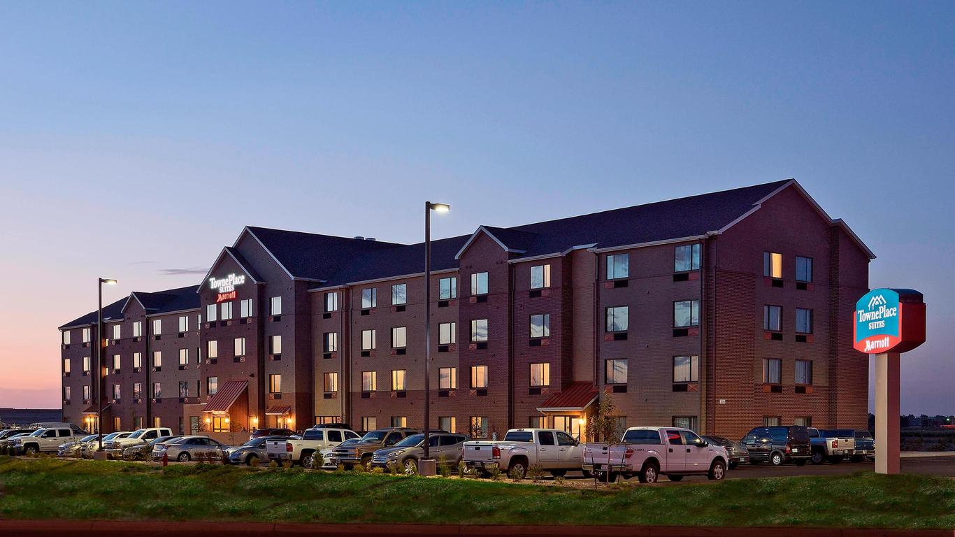 TownePlace Suites by Marriott Garden City