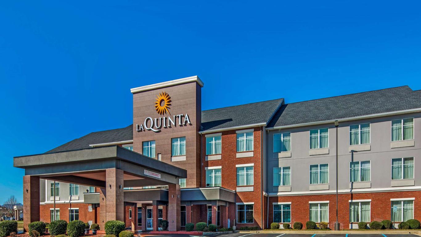 La Quinta Inn & Suites by Wyndham Oxford Anniston