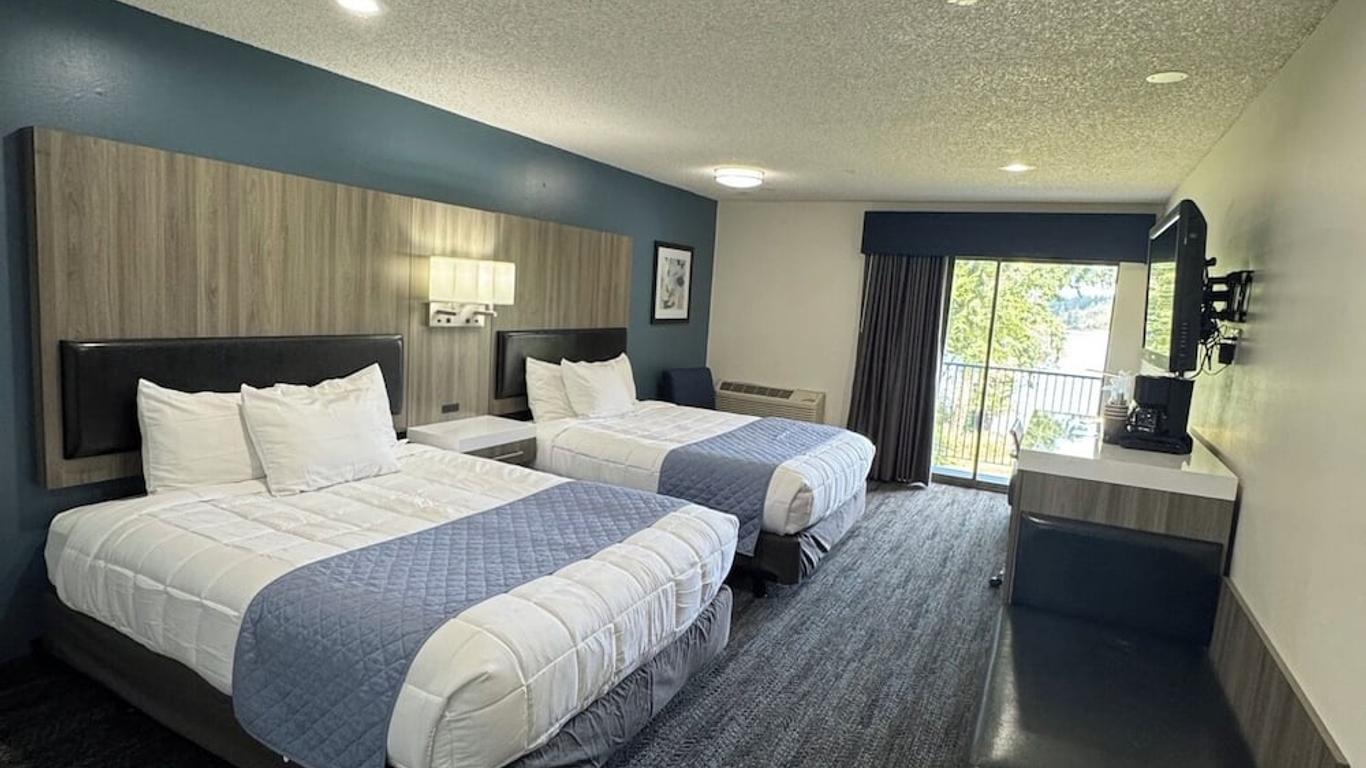 Oyster Bay Inn & Suites