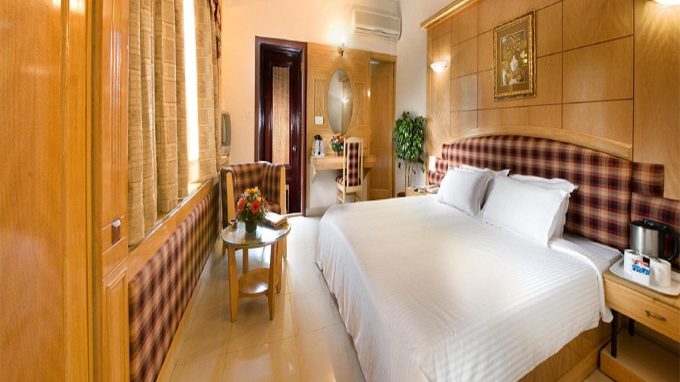 Hotel VT Paradise