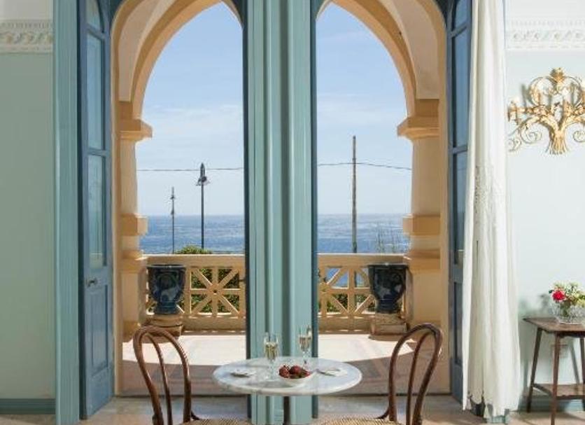 Ruokailuhuone Valokuva