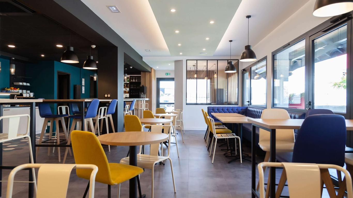 Kyriad Niort-Espace Mendesfrance