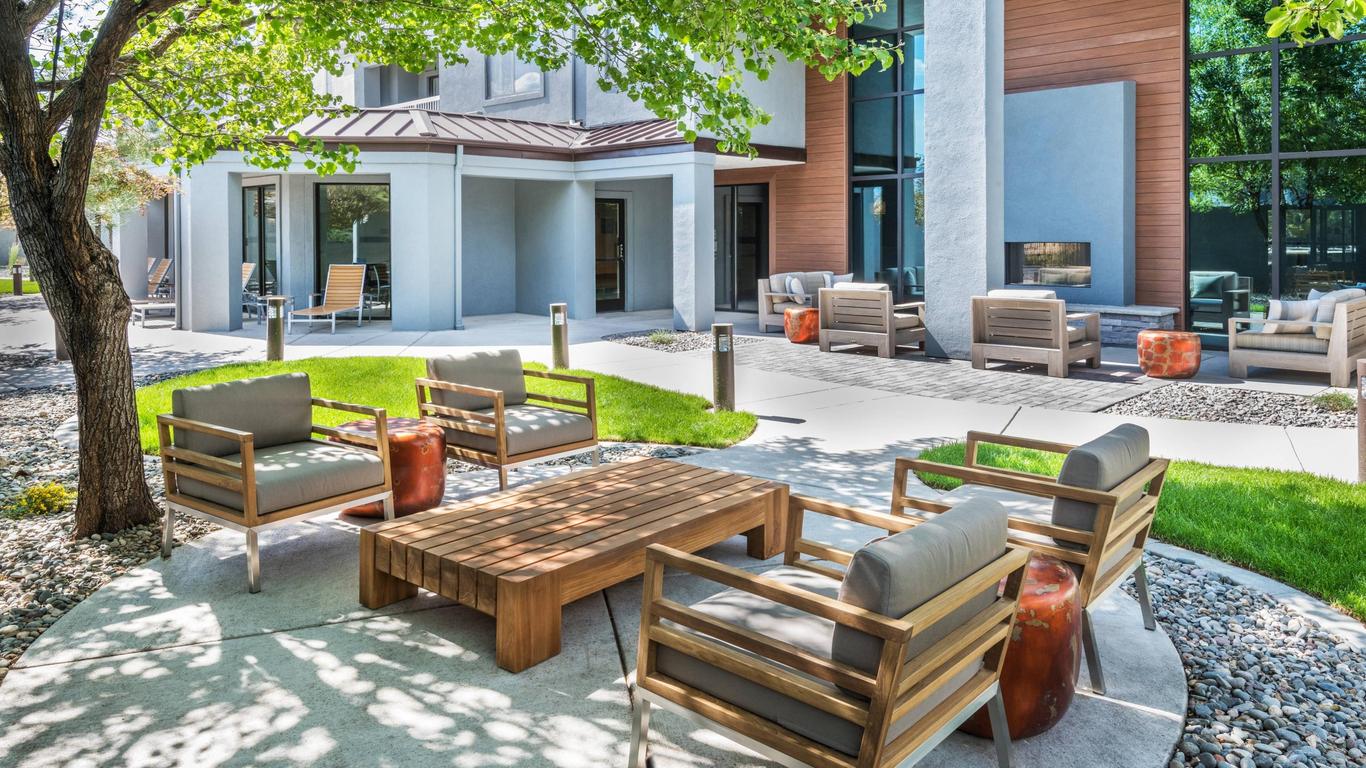 Courtyard by Marriott Reno