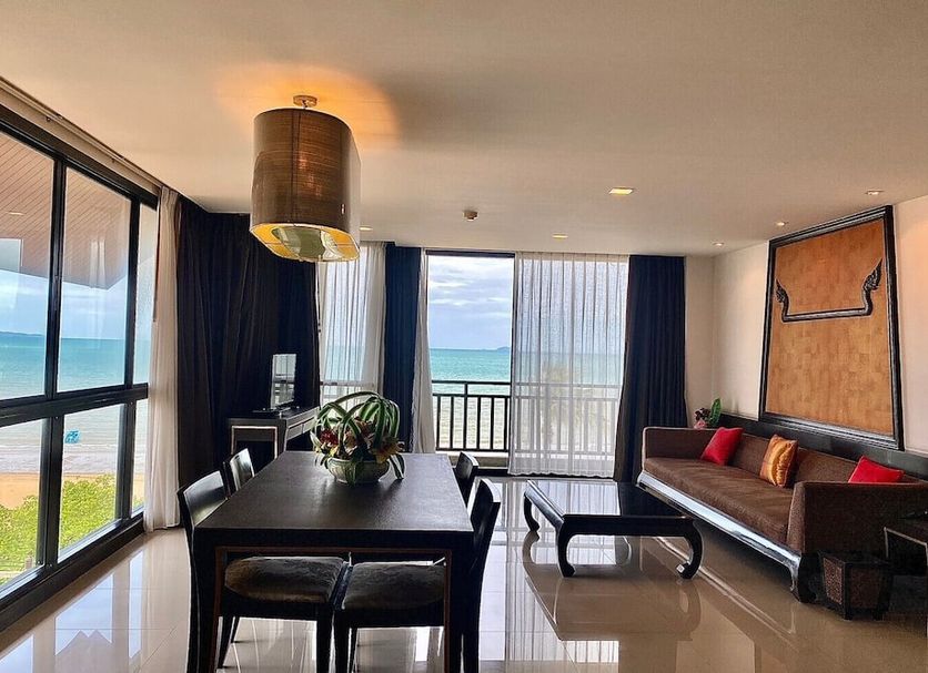 Ruokailuhuone Valokuva