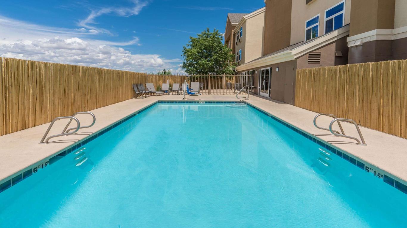 Baymont by Wyndham Albuquerque Airport