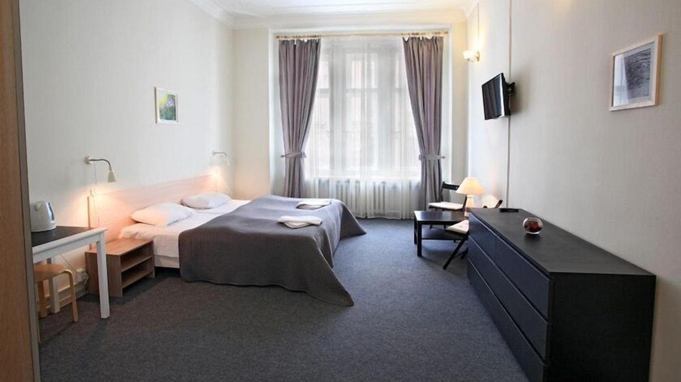 Aleksandr Hotel