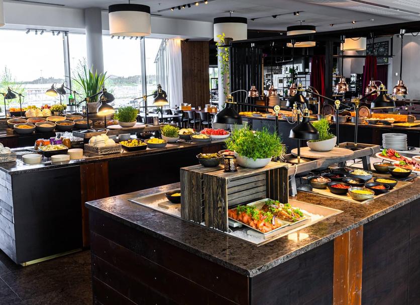 Ruokailuhuone Valokuva