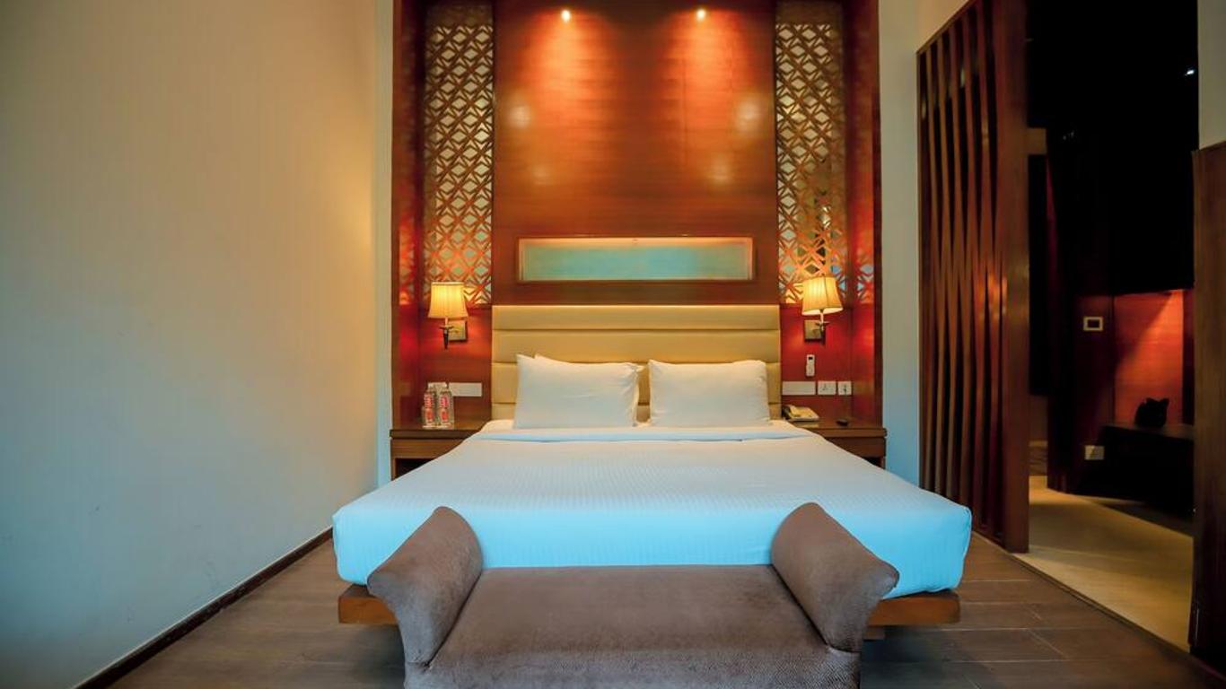 Oodles Hotel Chhattarpur South Delhi