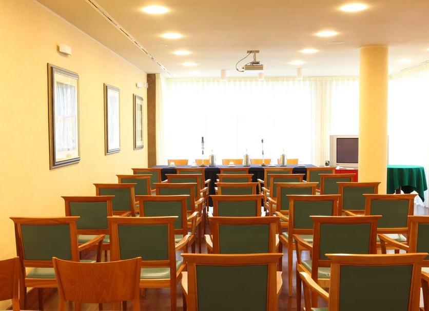 Kokoushuone Valokuva