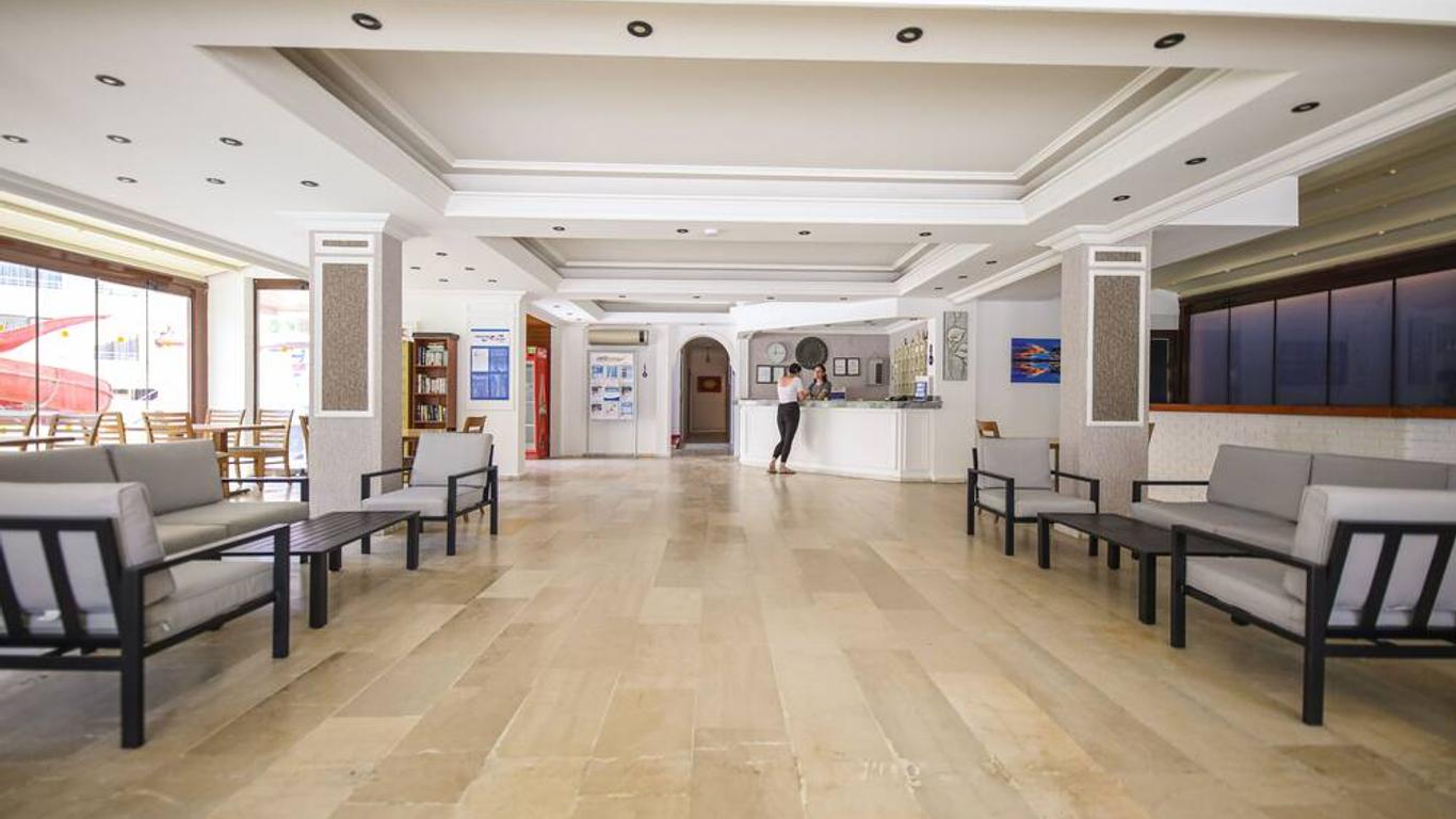 Hotel Delta Altinkum