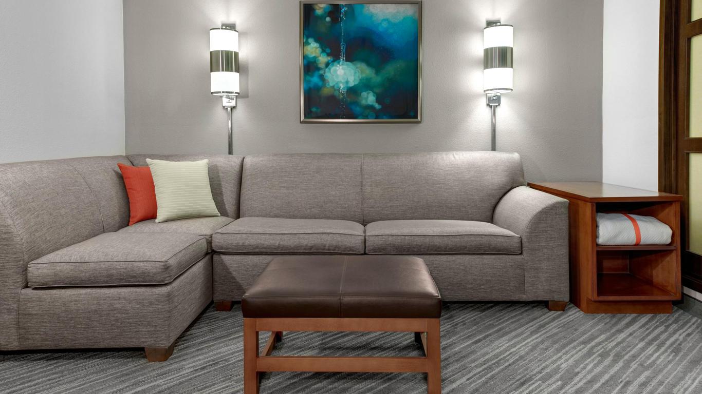 Candlewood Suites - Cincinnati Northeast - Mason, An IHG Hotel