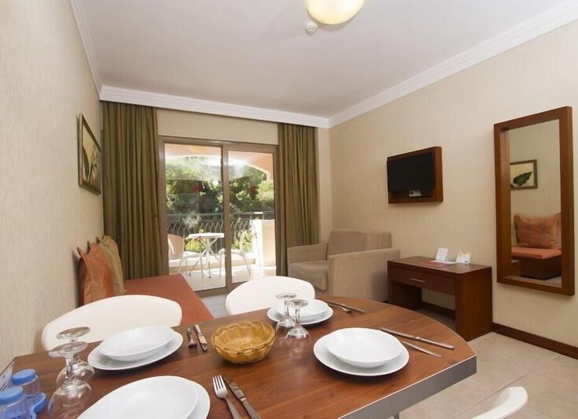 Ruokailuhuone Valokuva