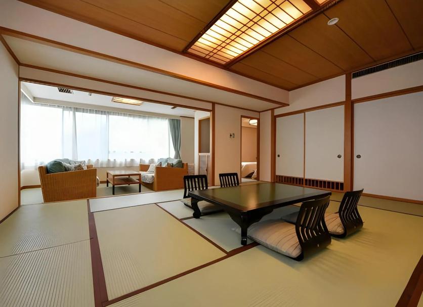 Ruokailuhuone Valokuva