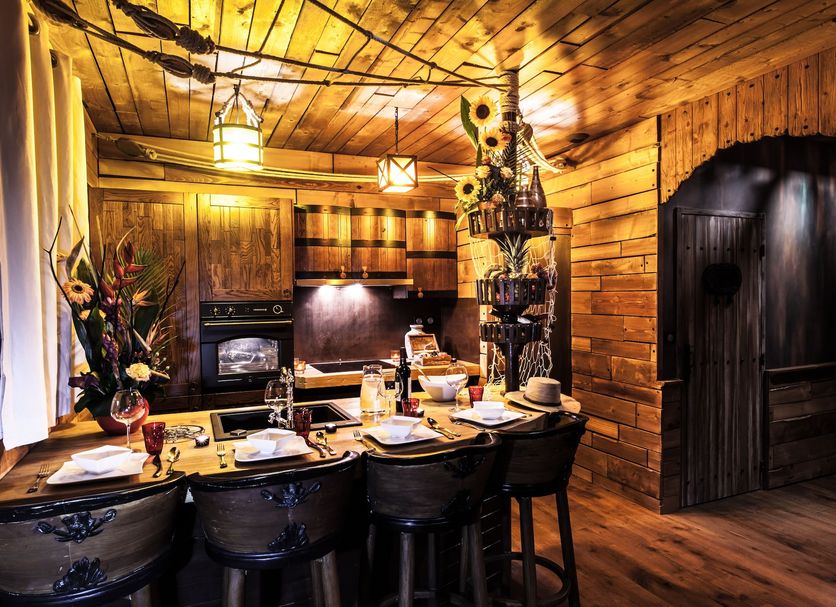 Ruokailuhuone Valokuva