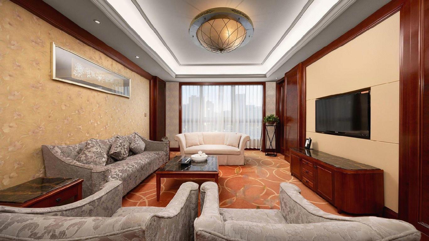 Bingzhou Hotel