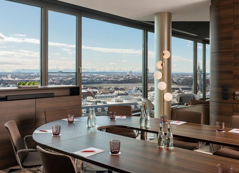 Ruokailuhuone Valokuva