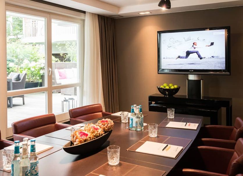 Ruokailuhuone Valokuva