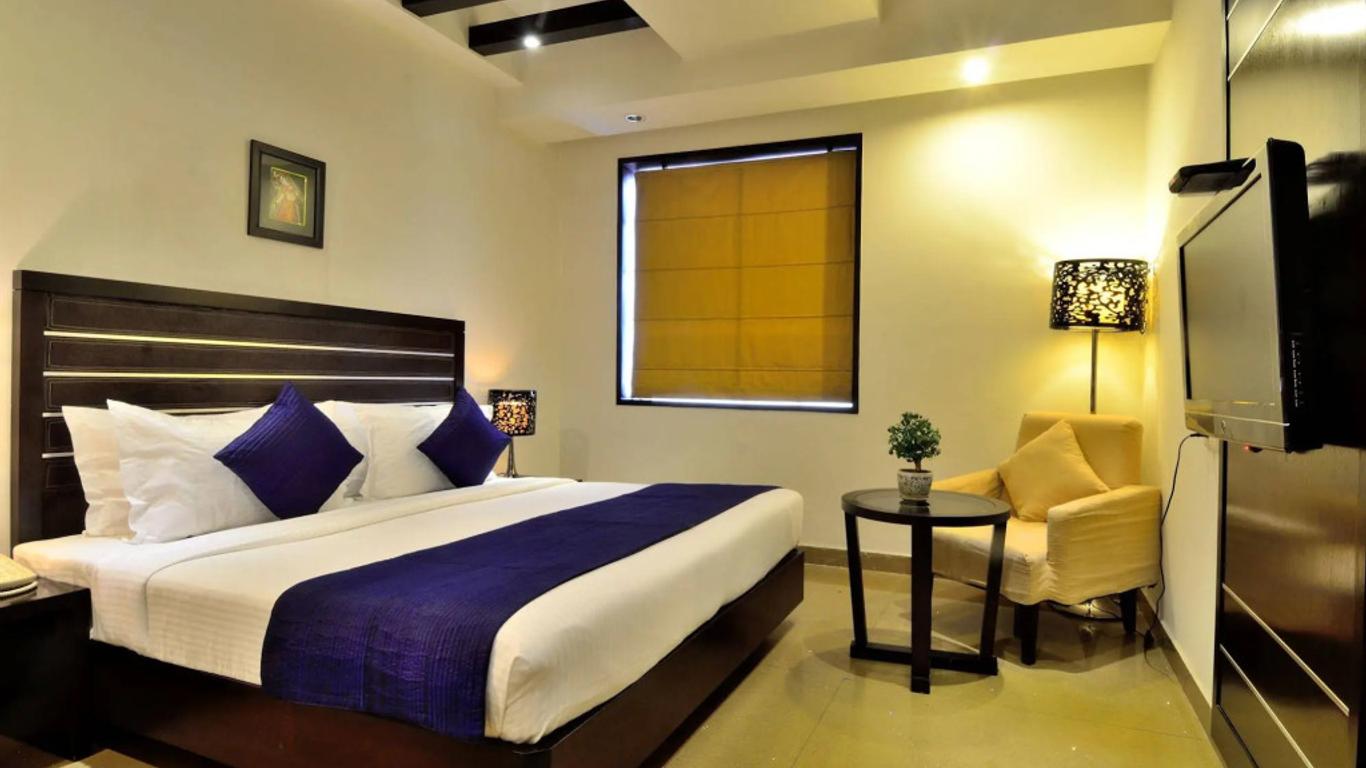Lakshya's Hotel