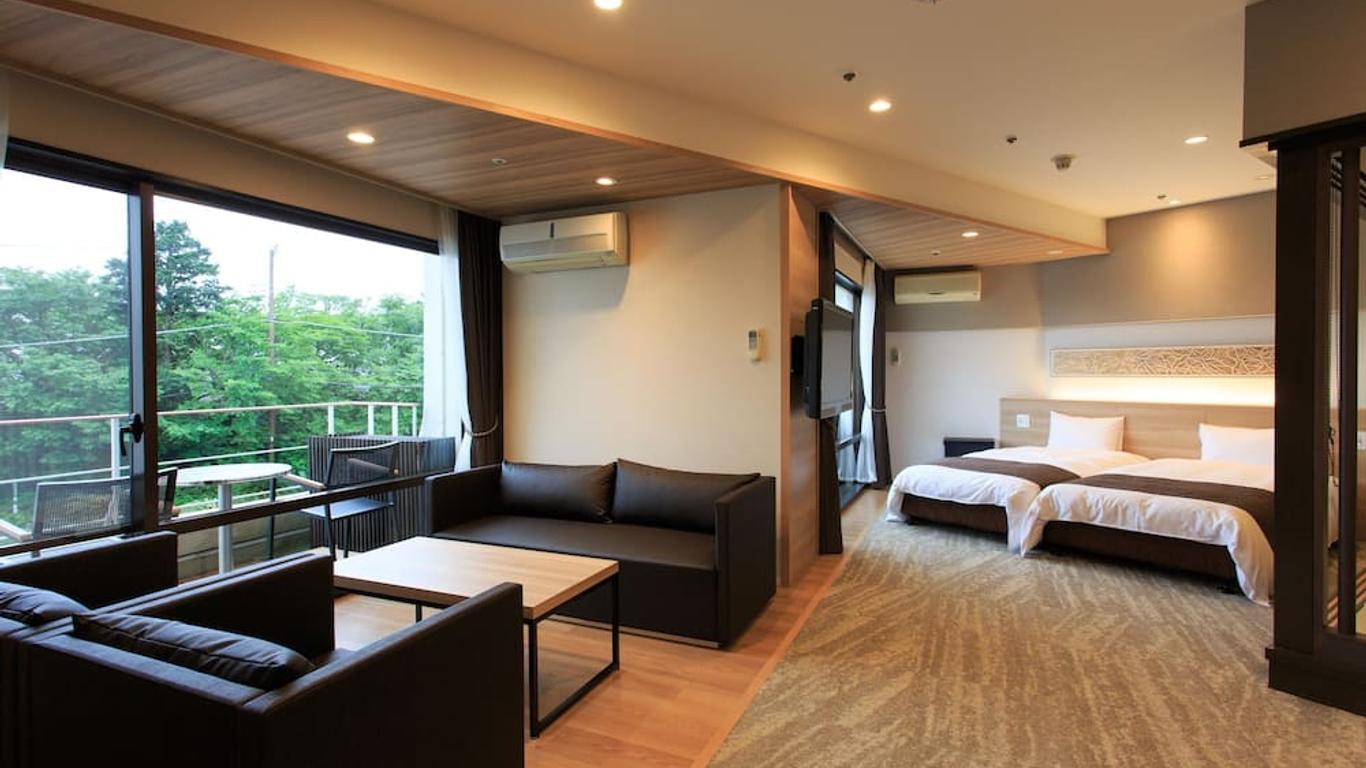 Izumigo Izukogen Dog Paradise Hotel & Cottage