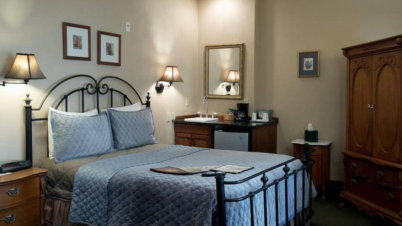 Hotel Ruby Marie