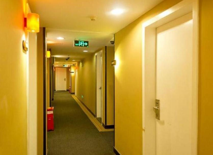 Aula Valokuva
