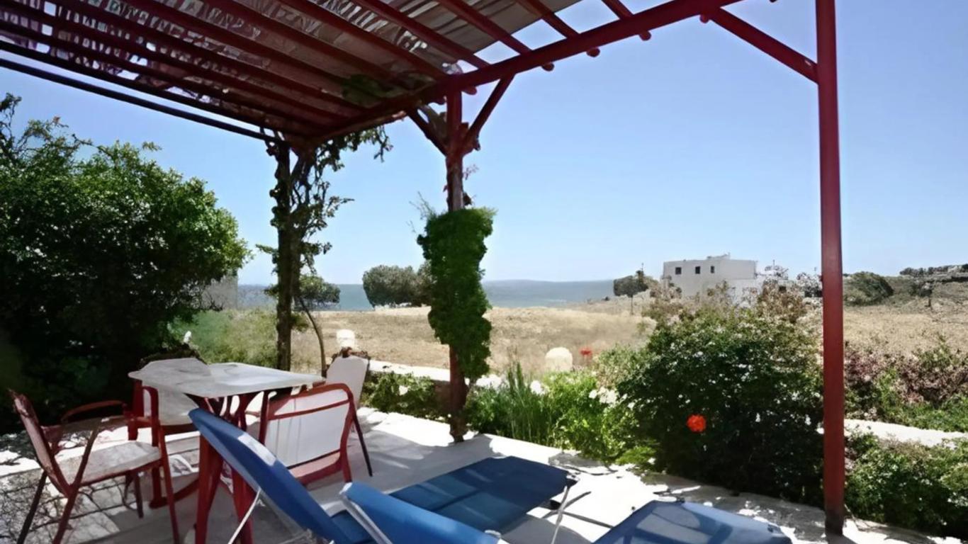 Akrogiali Hotel