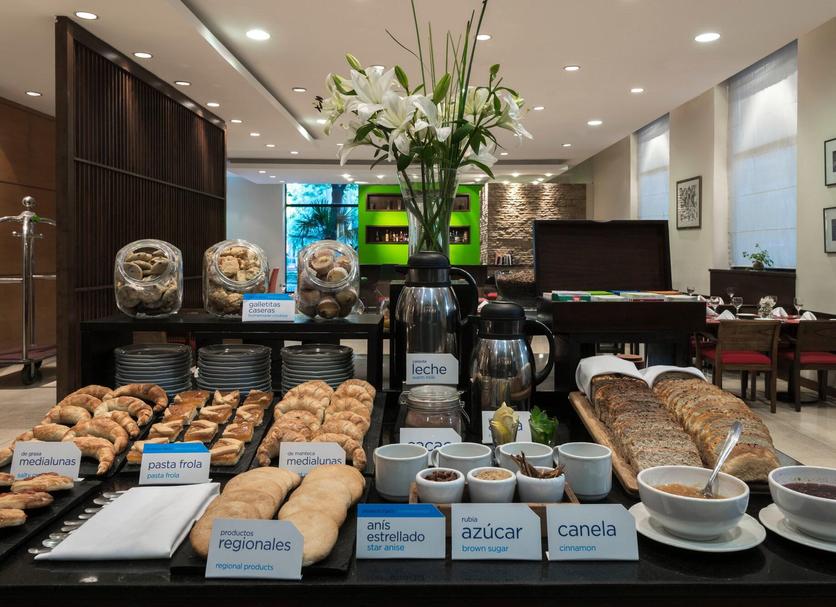 Ruokailuhuone Valokuva