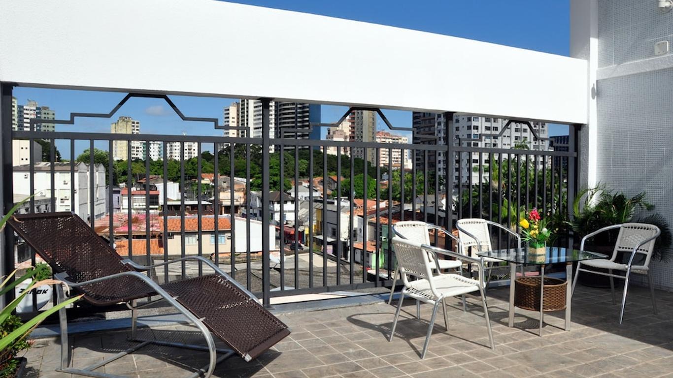 Machado's Plaza Hotel
