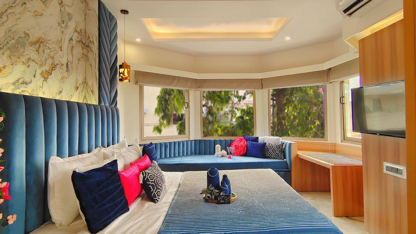 Sarang Palace - A Luxury Boutique Hotel