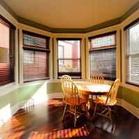James Bay Inn Hotel & Suites