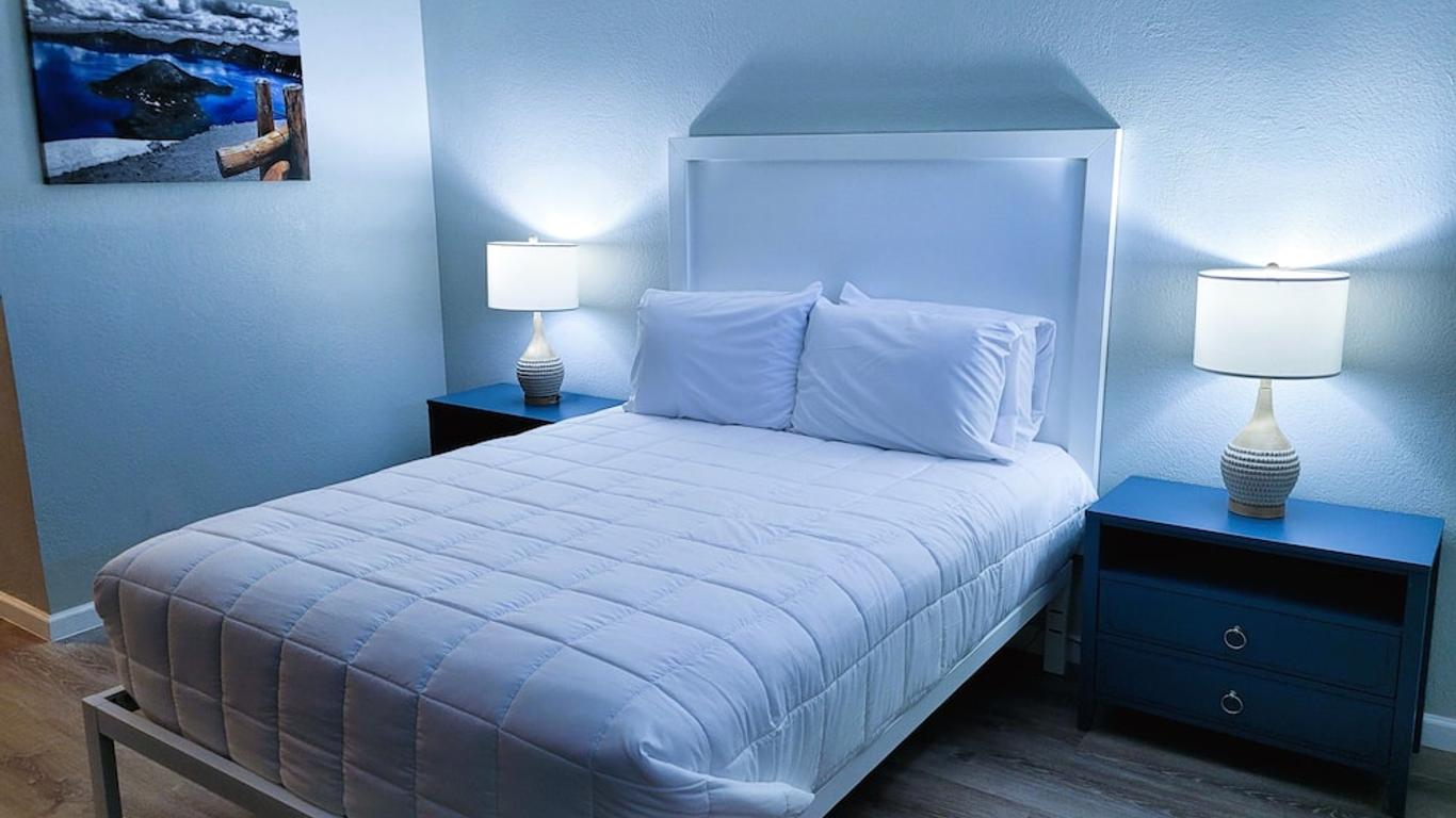 Cerulean Hotel