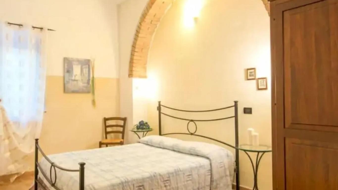 Casale Giulia