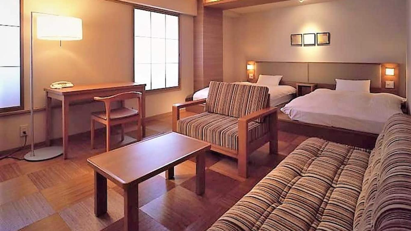 Pearl Hotel Ryogoku