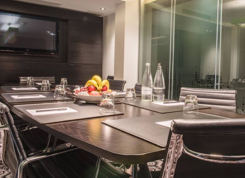 Ruokailuhuone Valokuva