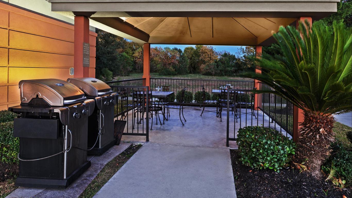 Candlewood Suites Pearland