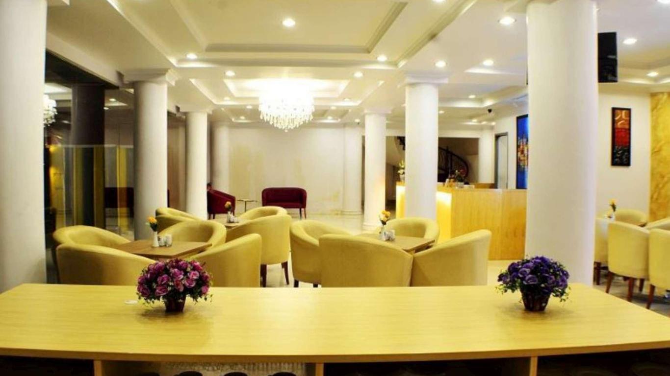 Hotel Maven Fatmawati