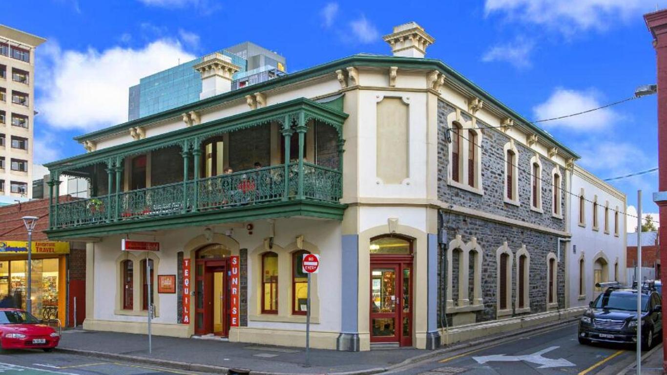 Tequila Sunrise Hostel Adelaide