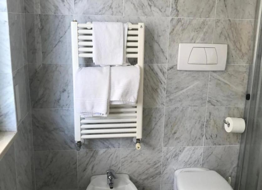 Kylpyhuone Valokuva