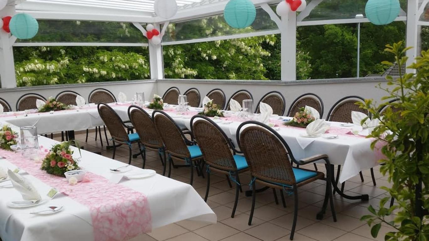 Hotel & Restaurant Park Cafe Isa