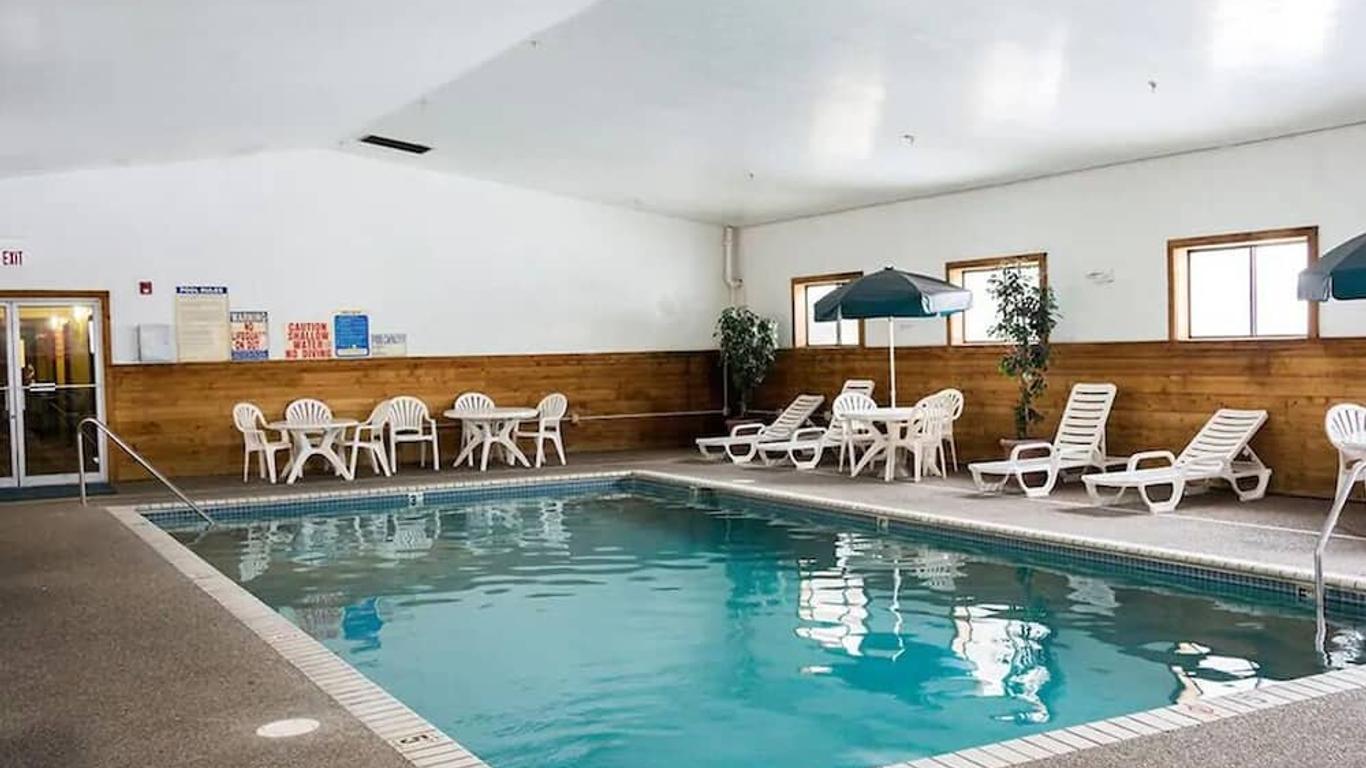 Norwood Inn Roseville